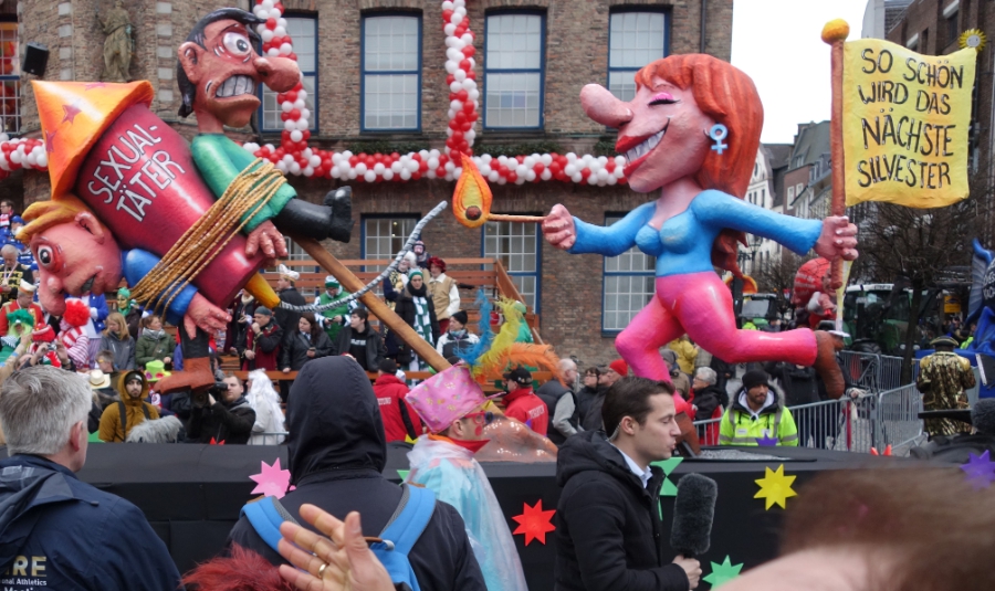 RosenmontagDsseldorf2016_WikimediaCommons