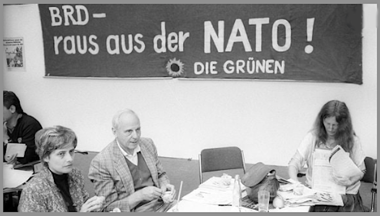 Gruene-raus-aus-der-NATO. MDR