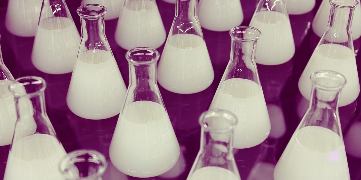 flasks_erlenmeyer_chemistry_laboratory_science_research_lab_liquid-758920.jpg!d