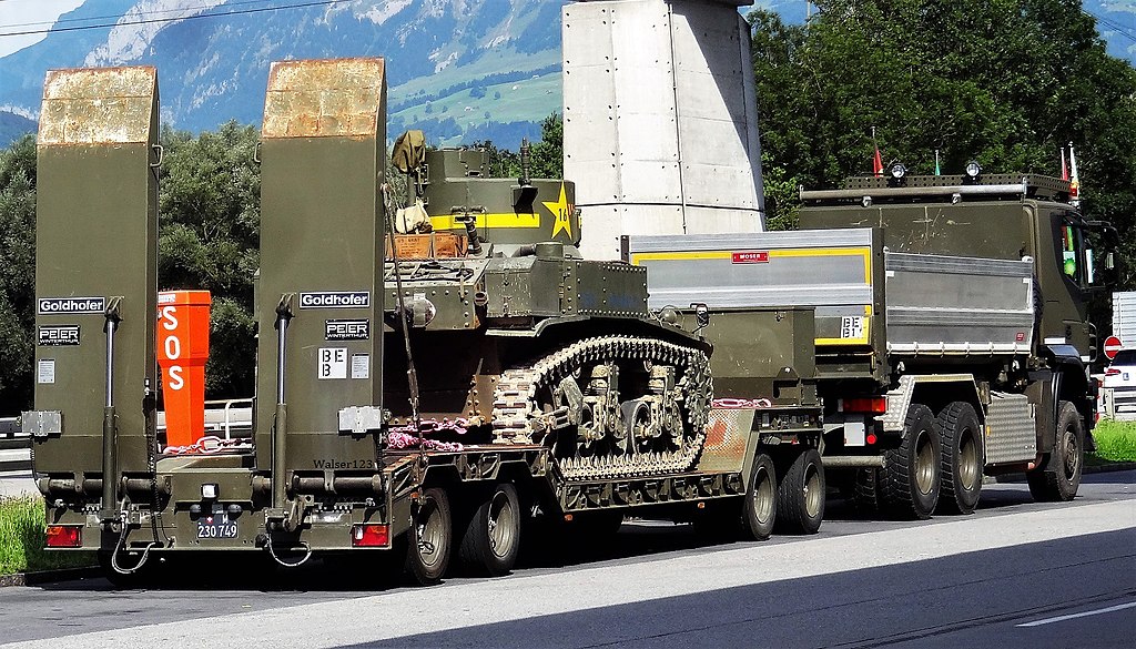 1024px-Swiss_Army_trailer_with_US_Army_tank