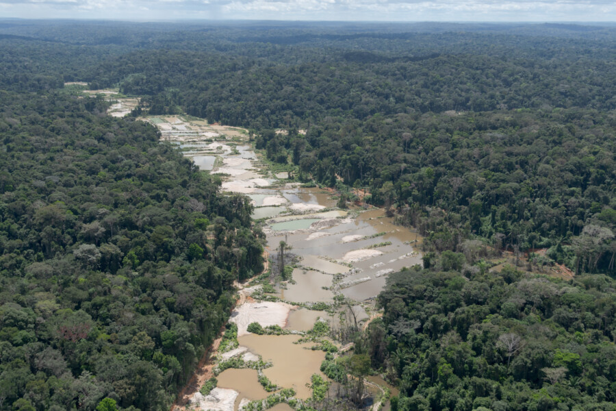 Mining in the Munduruku Indigenous Land in BrazilGarimpo na TI Munduruku no Pará