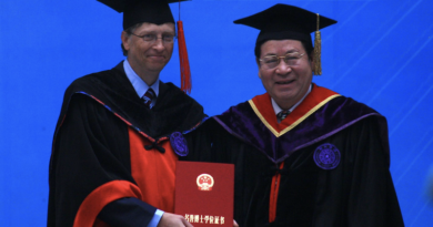 Bill Gates und Präsident der Tsinghua Universität
