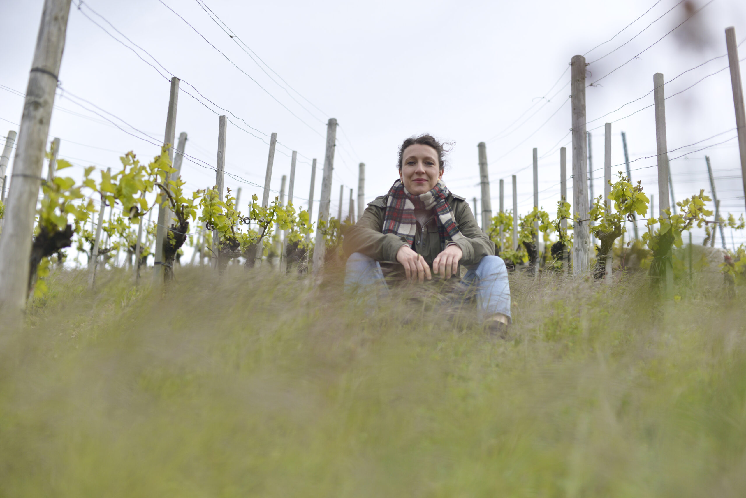 Anne-Claire Schott im Rebberg