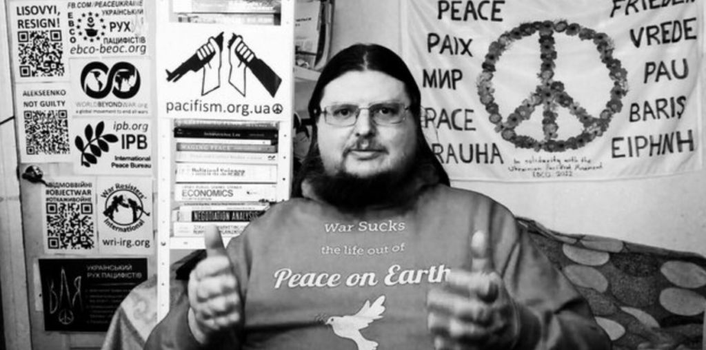 Der Pazifist Juri Scheljaschenko verweigert den Dienst an der Waffe. WorldBeyondWar