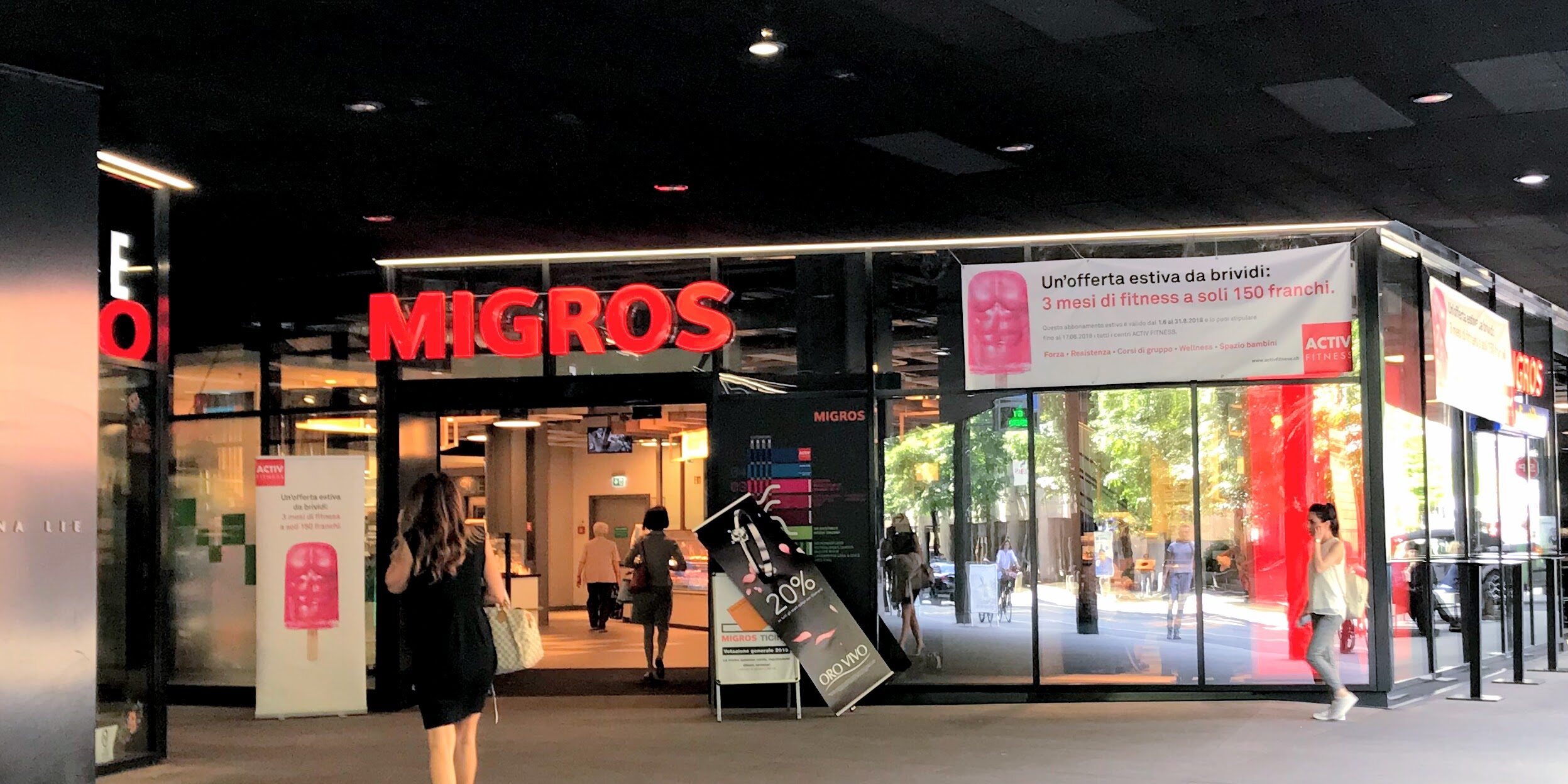 Migros_supermarket_Lugano_Switzerland