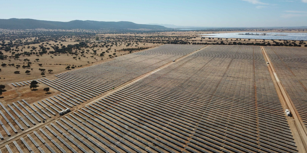 parque-fotovoltaico-valdecaballeros-extremadura-2-endesa