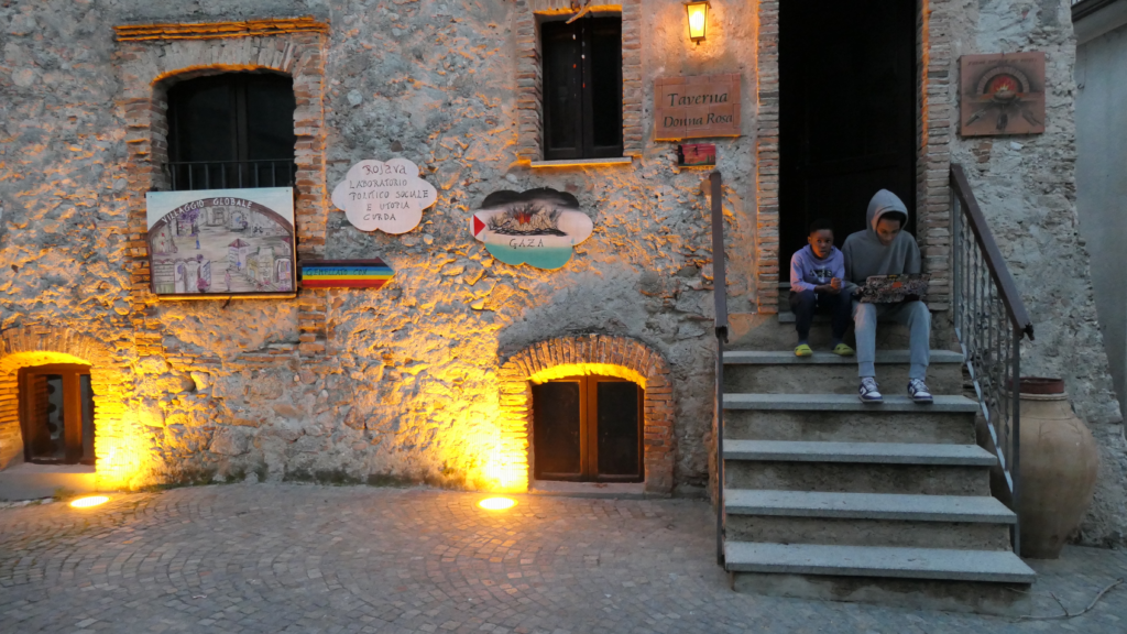 Riace Taverna Donna Rosa Villagio globale