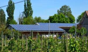 roof-cottage-renewable-solar-energy-photovoltaic-g-ttingen-963839-pxhere.com