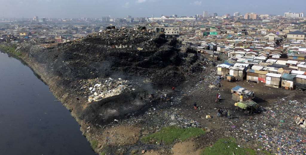 Accra,Ghana, Deponie für Elektronik und Plastkmüll.andreadelbo