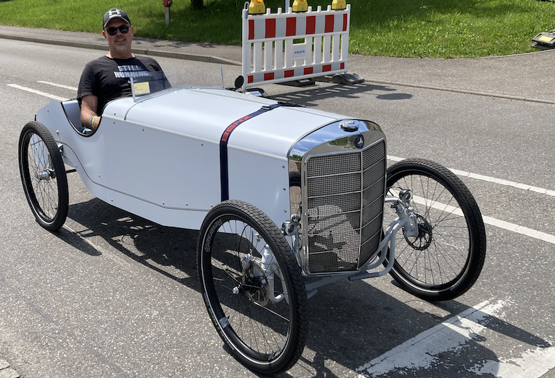 Liegevelo Mercedes Benz