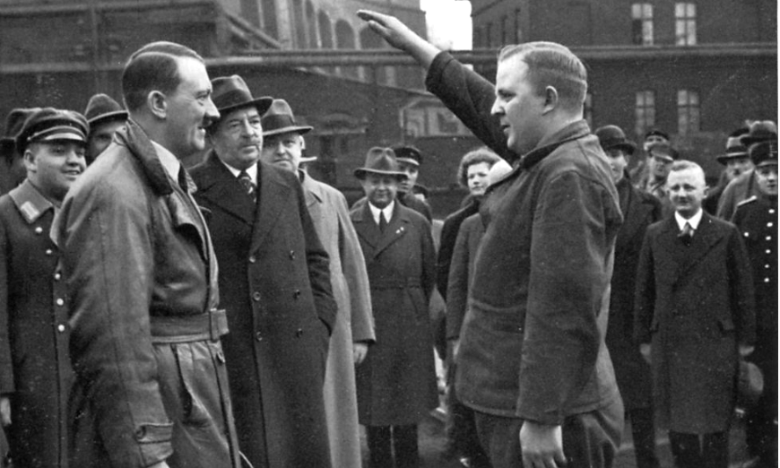 Hitler grüsst Arbeiter