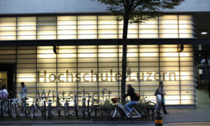 W 2014 Zentralstrasse 012