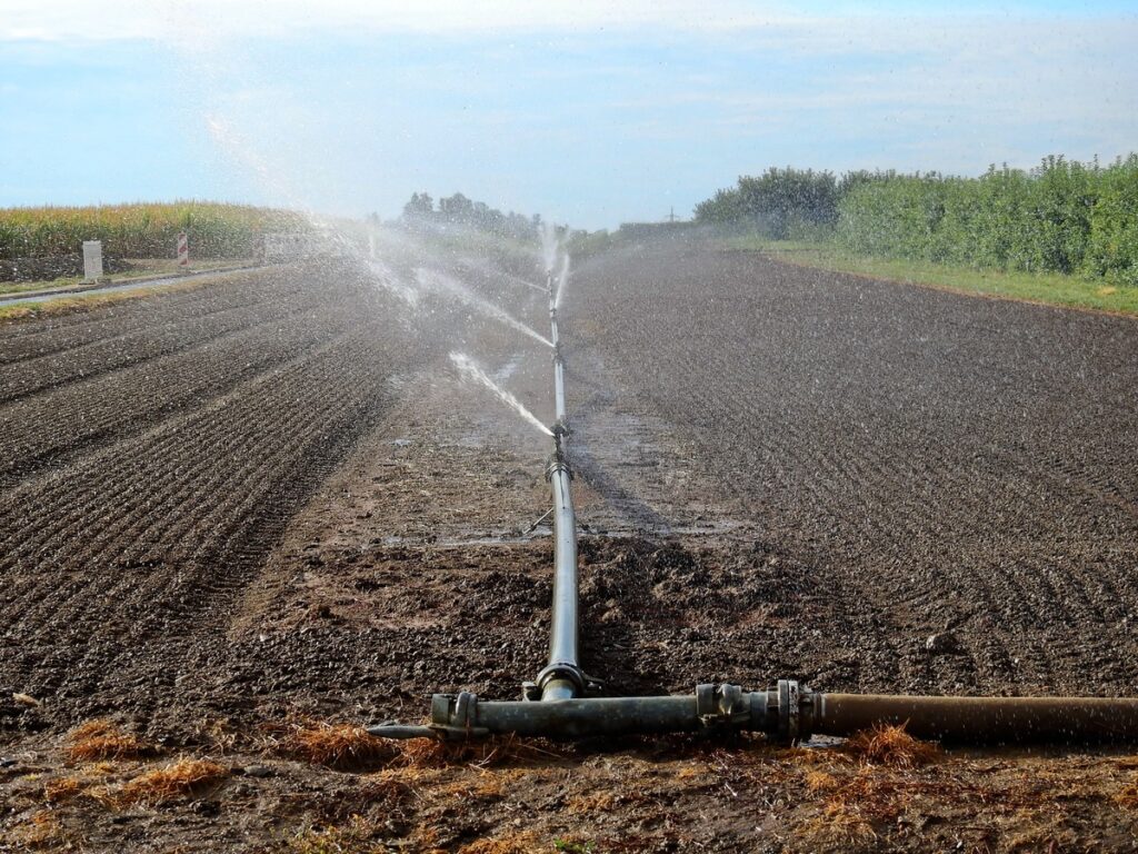 landscape-water-nature-track-field-wind-489410-pxhere.com