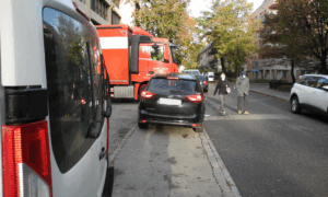 0000000 Bild Fussgänger Zähringerstrasse Lastwagen