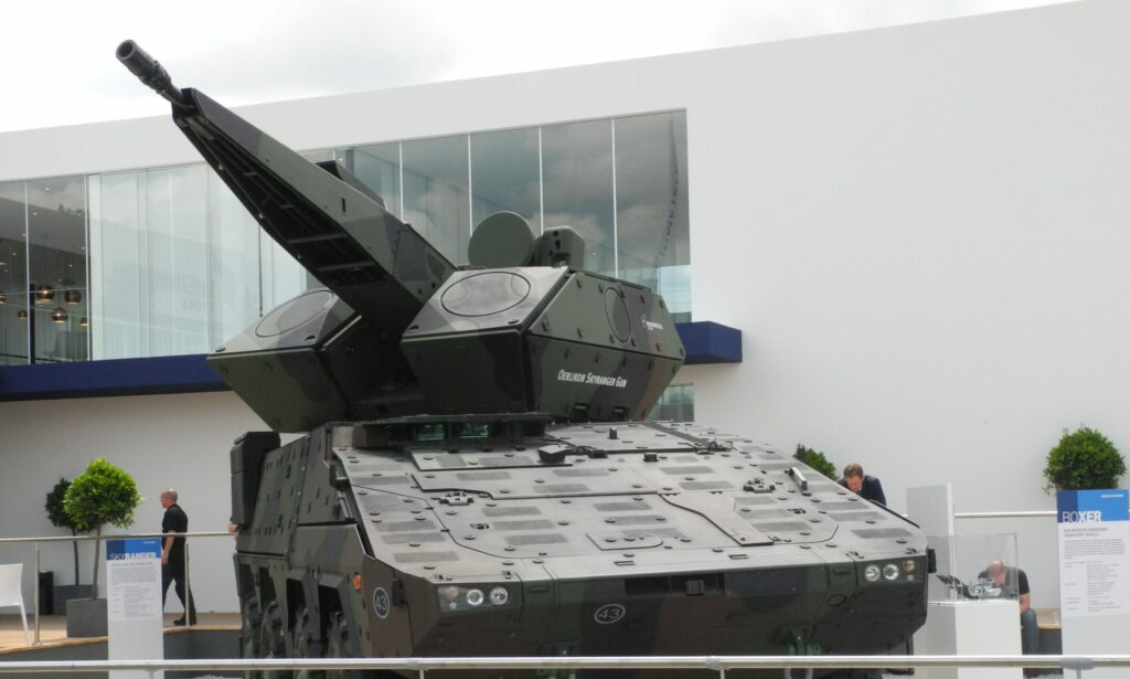 Boxer_fitted_with_the_Oerlikon_Skyranger_air_defence_system