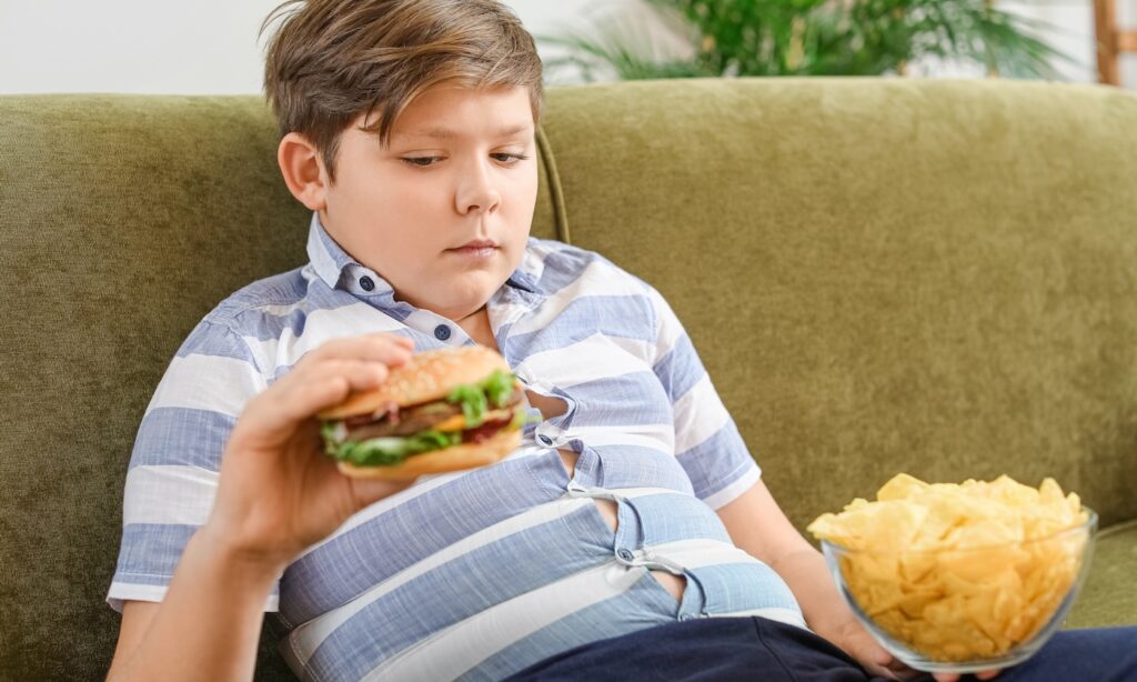 Übergewichtig fettleibig