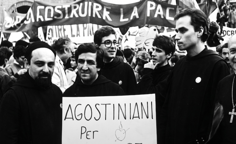 Aufmacherbild Robert Prevost Friedensdemonstration in Rom 22.10.1983