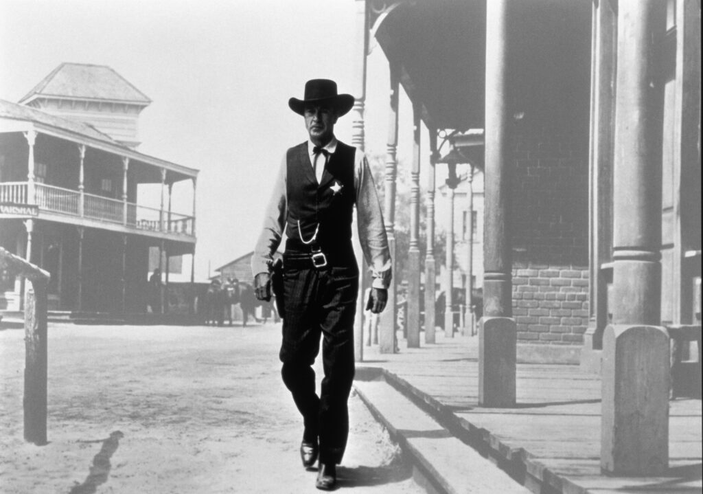 High Noon_8_Copyright-Courtesy of Park Circus-Paramount