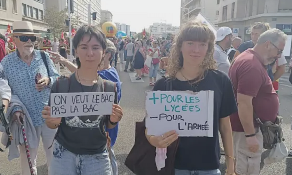 Toulon Licees contre armee.Ad.B. La Marseillaise
